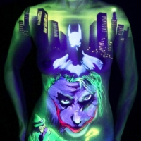 ציור גוף אולטרה באטמן