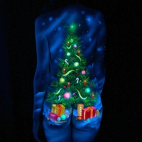 ציור גוף אולטרה עץ חג מולד