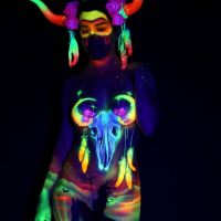 UV Bodypainting Indian Sunset