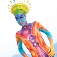 Queen-of-chess-Bodypainting