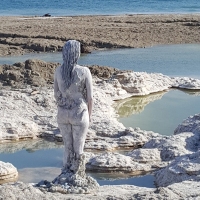 Salt-pillar-Bodypainting