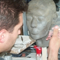 Sculprting-the-Mummys-head